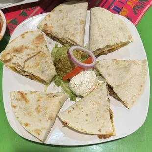 Chicken Fajita Quesadillas; the Queso is yummy too!
