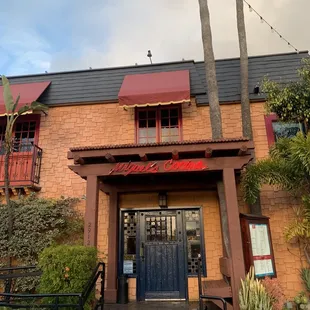 The entrance to the Mexican restaurant. They have a great happy hour menu!
