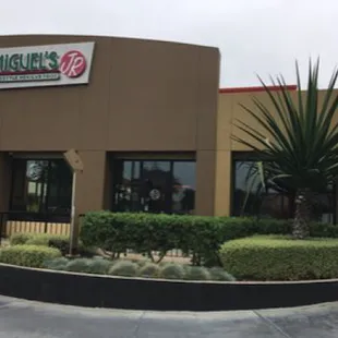 sushi and sashimi, outside