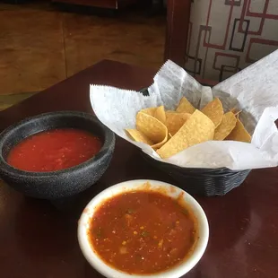 Warm chips, mild salsa and the extremely hot (but great) salsa