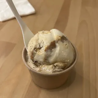 Banana w/ Dulce de Leche (PINT)