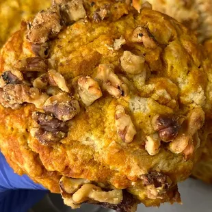 Pumpkin Walnut mufffins