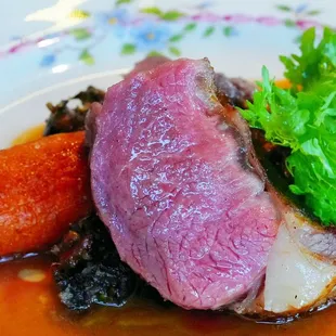 lamb loin｜carrot｜plum