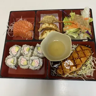 Deluxe Lunch Special