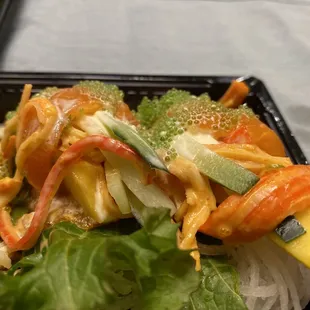 Golden salmon roll