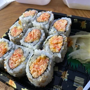 Spicy crab roll