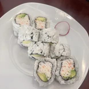 8 Piece California Roll