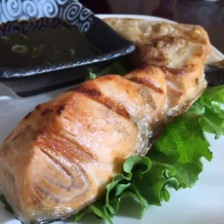 Salmon Collar