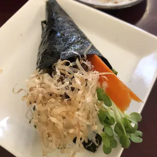 Salmon Skin Roll