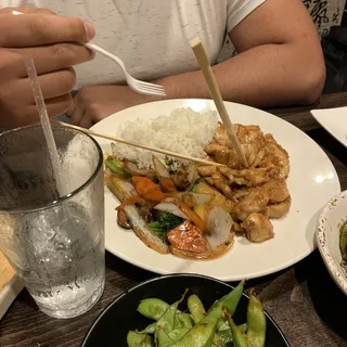 Pan Fried Noodle With Shrimp And Vegetables