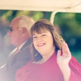 Debbie H.