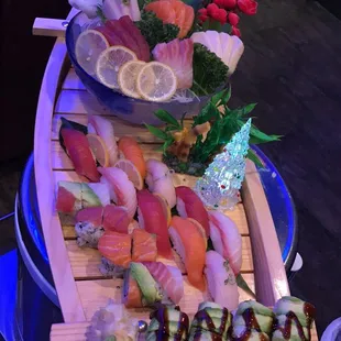sushi and sashimi, sushi, sashimi, food