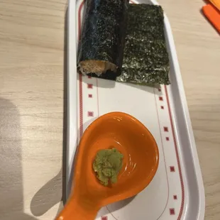 Scallop handroll