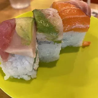 2. Rainbow Roll