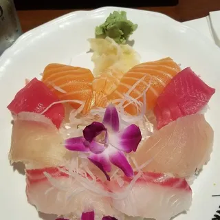 Chirashi Sushi