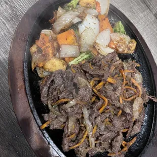 Mikato Steak & Sushi