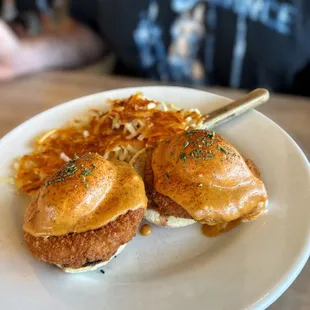 Spicy Crab Cake Benedict