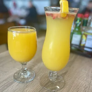 Fresh Orange Juice and Mimosa