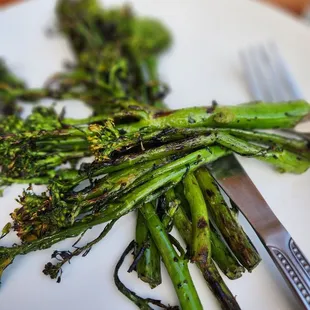 Grilled broccolini - delicious