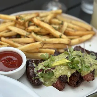 Steak frites chimichurri sauce (special menu)