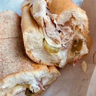 Mike and Emma&apos;s Sandwich Shop
