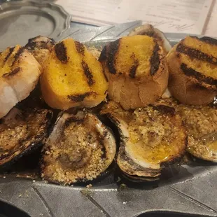Chargrilled oysters 10/10