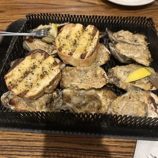 Chargrilled Oysters!
