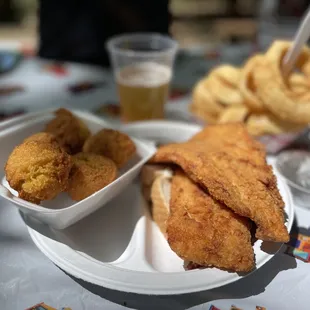 Mike Linnig's Restaurant