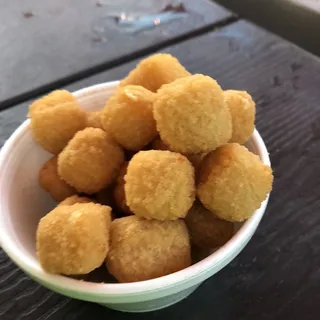 Hot Pepper Cheese Cubes