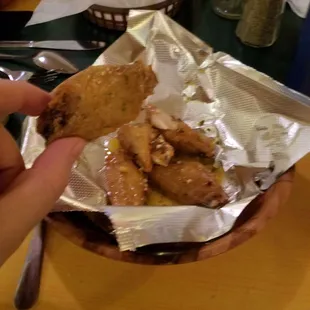 Garlic butter wings, garlic bread, and 1 awesome wet butter ranch wing.