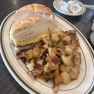 BEC w/home fries breakfast special