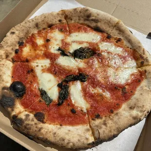 Margherita pizza