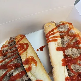 The ketchup should be up and down, not side to side, LOL