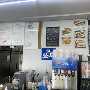 ramen and noodles, interior