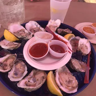 Fresh Shucked Oysters (Steamed)