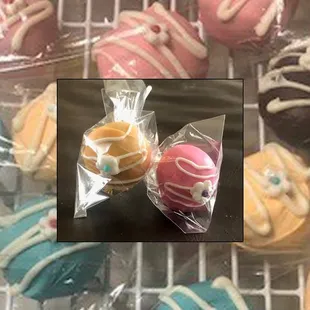 Super yummy chocolate, vanilla or strawberry cake pops with custom decoration.