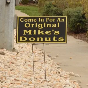 portable signage at curb