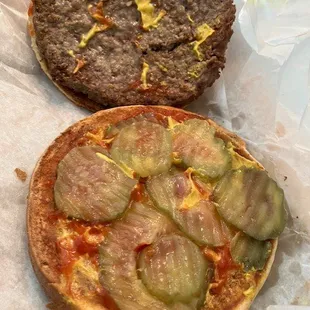 lotsa pickles yum!