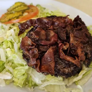 Bacon cheeseburger no bun