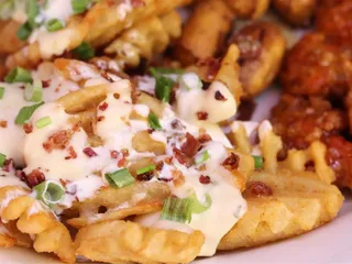 By Golly's Bar & Grill