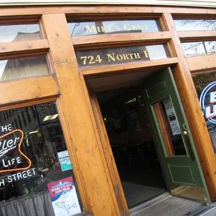 the entrance to the restaurant