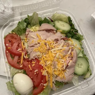 Chef salad to go