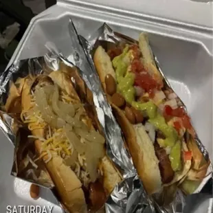 Hotrod dog on the left, Juanito(I believe) on the right. Both were great!