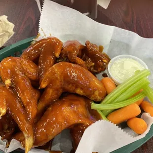 Mike's Hot Wings & Such - Germantown