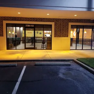 Mike's Hot Wings &amp; Such  Germantown