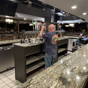 Tony pouring a first draft!