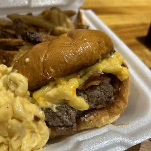 Mike's Main Street Bar and Grill