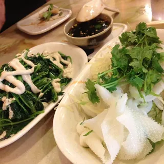 67. Lettuce with Preserved Tofu Sauce