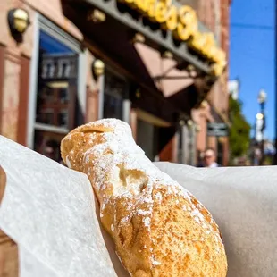 Pumpkin spice Cannoli