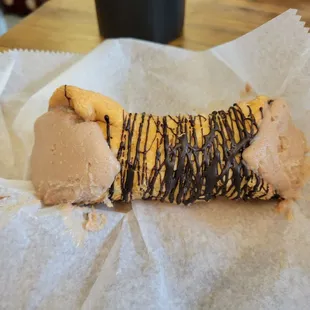 Nutella canolli